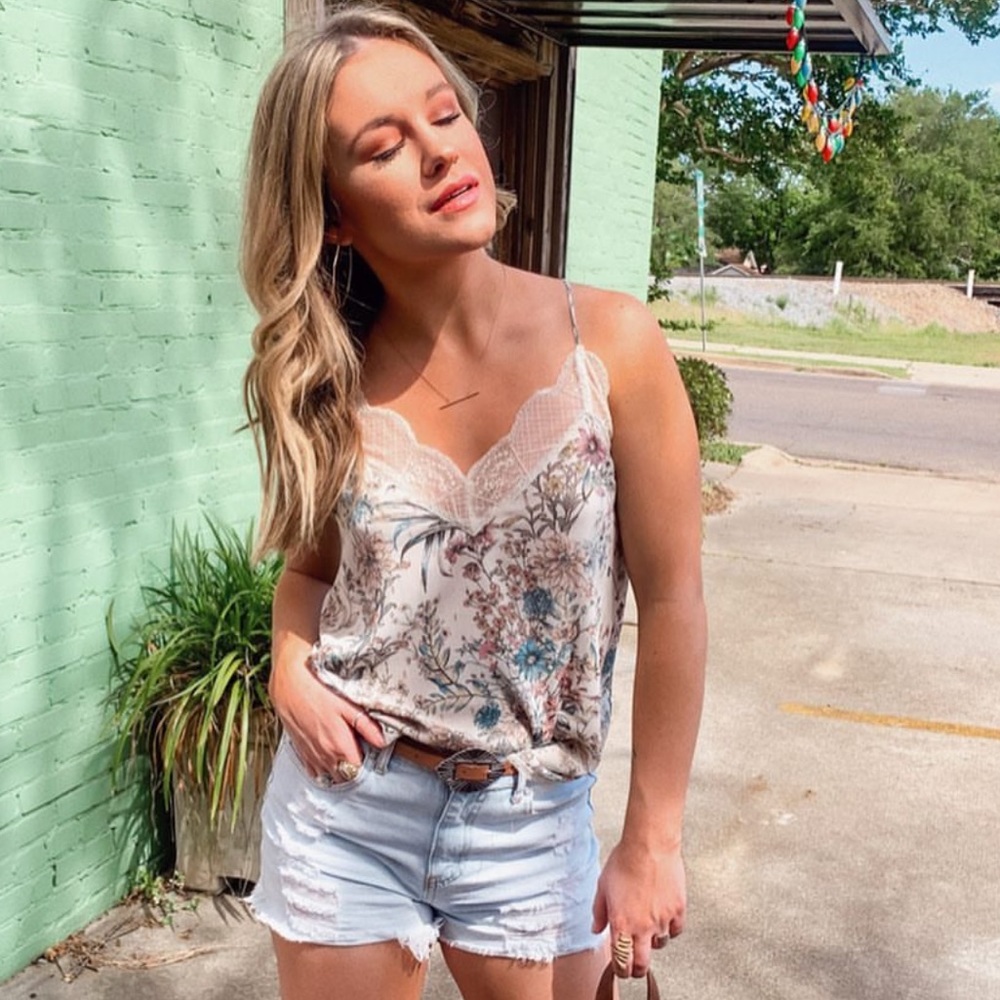 Floral lace tank